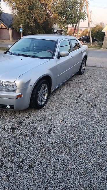 step 2: Chrysler 300C: 2006 г., Автомат, Седан — 4