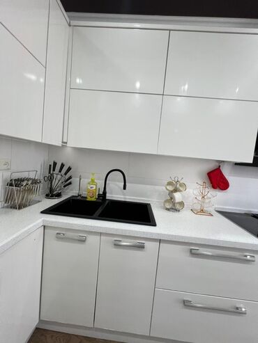 Посуточная аренда квартир: 4 комнаты, Душевая кабина, Постельное белье, Кондиционер at lalafo.kg — 12 Посуточная аренда квартир: 4 комнаты, Душевая кабина, Постельное белье, Кондиционер — 12