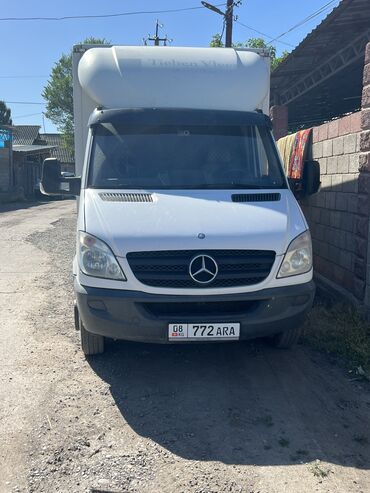 Легкий грузовой транспорт: Легкий грузовик, Б/у at lalafo.kg — 18 Легкий грузовой транспорт: Легкий грузовик, Б/у — 18