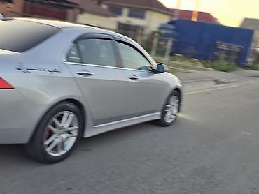 9000: Honda Accord: 2004 г., 2.4 л, Автомат, Бензин, Седан — 6