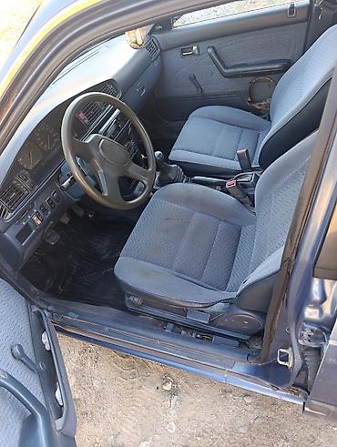 степ стрим: Mazda 626: 1989 г., 2 л, Механика, Бензин, Лифтбек — 3