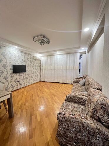 Uzunmüddətli kirayə mənzillər: Xalqlar dostluğu metrosu,Sərhədçi ilə üzbəüz,16 mərtəbənin,3-cü — 6