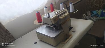швейлер метал: Швейная машина Оверлок, Полуавтомат