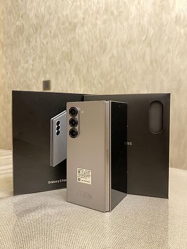 Samsung Galaxy Z Fold 6, 256 GB, rəng - Boz, Simsiz şarj