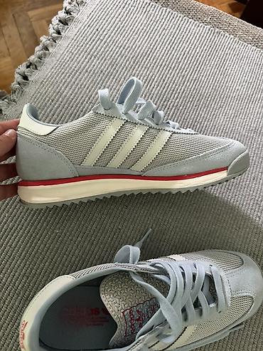kronos helanke: Adidas Originals ženske patike – retro running stil - Model: Adidas — 4