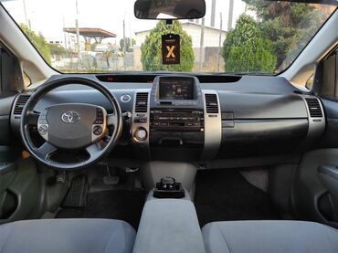 Toyota: Toyota Prius: 1.8 l. | 2005 έ. Χάτσμπακ — 9