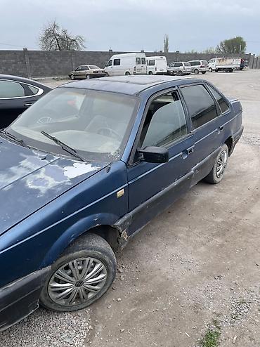 Транспорт: Volkswagen Passat: 1991 г., 1.8 л, Бензин, Седан — 1