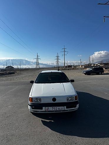 Volkswagen: Volkswagen Passat: 1992 г., 1.8 л, Механика, Бензин, Седан — 7