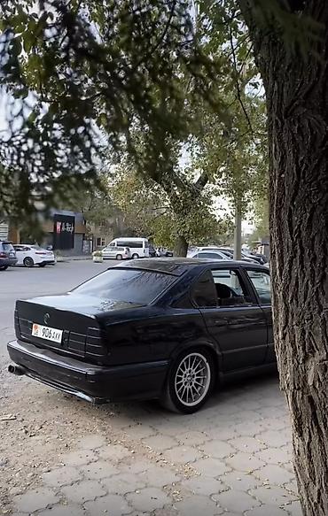 w211 e500: BMW 525: 1989 г., 2.5 л, Механика — 3