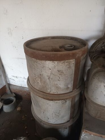 пластиковая бочка для воды: Бочка Металл