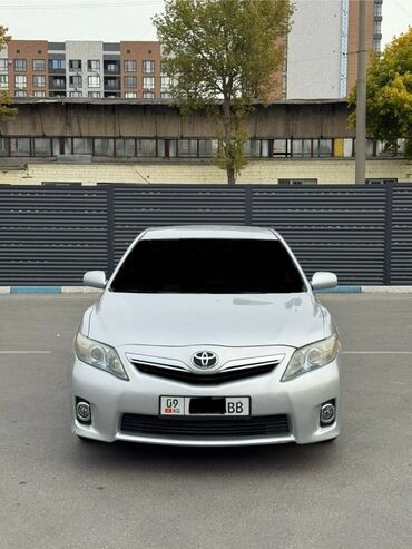 электирик машина: Toyota Camry: 2010 г., 2.4 л, Автомат, Гибрид, Седан