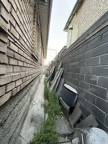 Продажа коттеджей и домов: 5 комнат, 150 м², 5 соток, Бишкек, Кара-Жыгач ж/м Собственник — 11