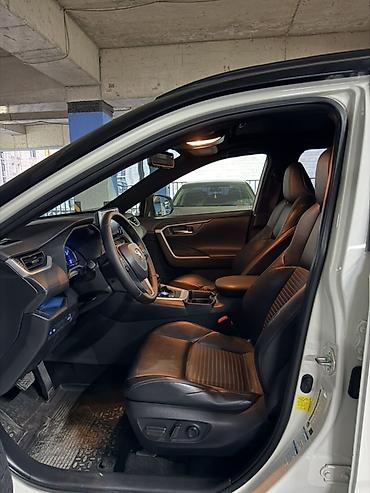 сапок расрочка: Toyota RAV4: 2019 г., 2.5 л, Вариатор, Гибрид, Кроссовер — 10