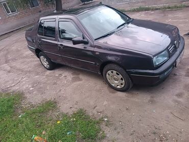 пассат 1 8: Volkswagen Vento: 1993 г., 1.8 л, Механика, Бензин, Седан