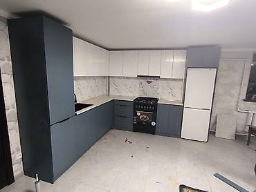 silver kitchen: Кухонные гарнитуры под заказ - Конфигурации: Г‑образные решения с — 1