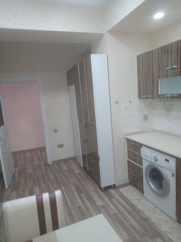 Uzunmüddətli kirayə mənzillər: Xirdalanda Aff parkda 7 mertebeli binanın 3-cu mərtəbəsində yerləşən — 3