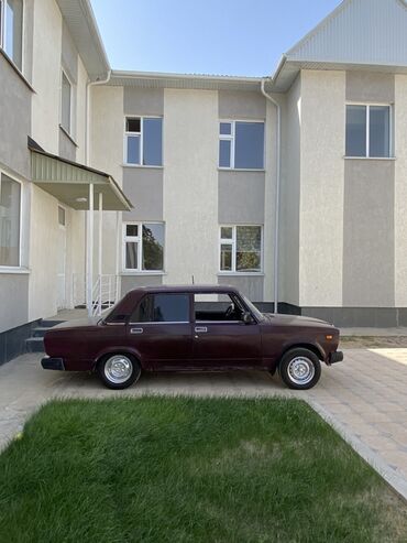 ВАЗ (ЛАДА): ВАЗ (ЛАДА) 2107: 2005 г., Седан