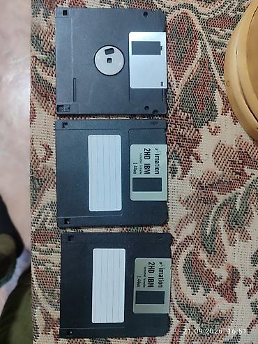 ide hdd: Продаю классическую 3.5-дюймовую дискету Imation 2HD IBM — 2