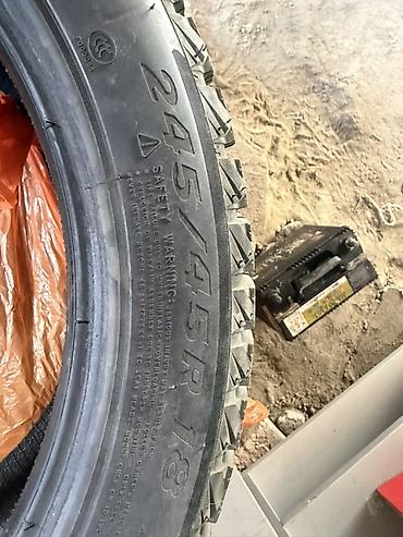 Шиналар: 3 штуки Зимние шины Maxxis Premitra - Размер: 245/45 R18состояние — 4