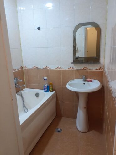 Uzunmüddətli kirayə mənzillər: Hezi aslanov metrosunun yani neptun marketin arxasi ancaq hebiciye ve -da lalafo.az — 4 Uzunmüddətli kirayə mənzillər: Hezi aslanov metrosunun yani neptun marketin arxasi ancaq hebiciye ve — 4