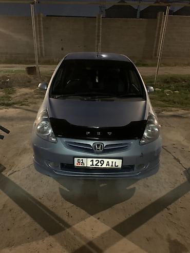 фав продажа: Honda Fit: 2002 г., 1.3 л, Вариатор, Бензин, Хэтчбэк — 3