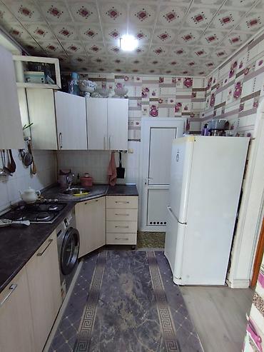 kirayə ev zabrat 1: Sumqayıt şəhəri, 13 mkr, 9/1 i, 2 otaq 3 otaqlıya düzəlib,otaqların — 5