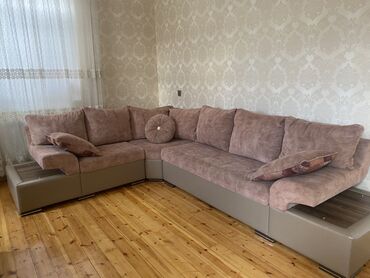 Ev üçün digər mebel: Künc divan, İşlənmiş