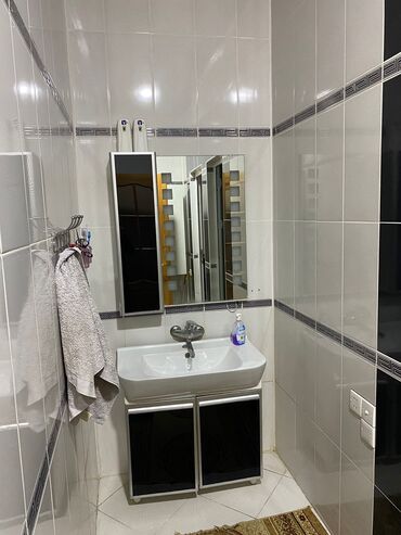 Həyət evləri və villaların satışı: 6 otaqlı, 7000 kv. m, Orta təmir — 19