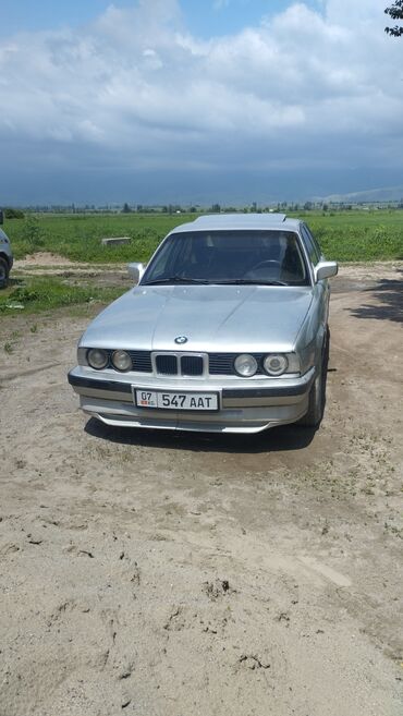 срочно авто продаю: BMW 520: 1990 г., 2 л, Механика, Бензин, Седан