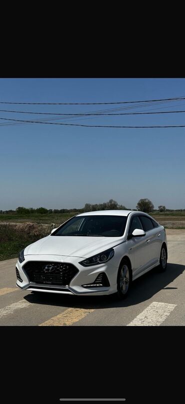 шины для сельхозтехники и тракторов бу: Hyundai Sonata: 2021 г., 2 л, Автомат, Газ, Седан