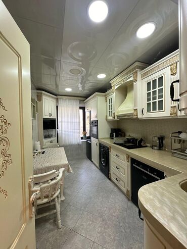 Həyət evləri və villaların satışı: 6 otaqlı, 300 kv. m, Kredit var, Yeni təmirli — 3