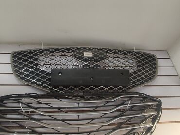продаю номер авто: Решетка радиатора Kia Б/у, Оригинал