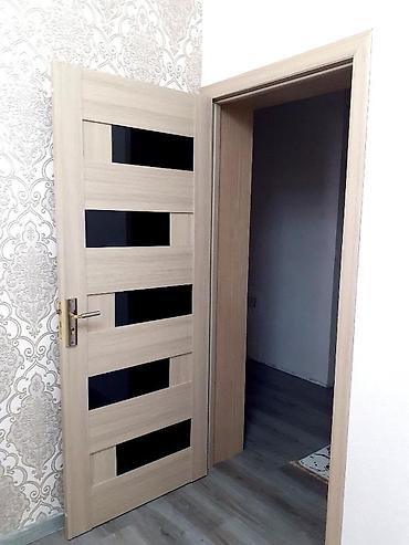 5 eded qapi biri 50 azn. Cercivesiz olculeri 2×0,80sm. Cercive ile