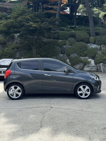 самые дешёвые авто: Chevrolet Spark: 2016 г., 1 л, Вариатор, Бензин, Хетчбек