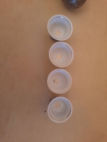 Kompleti posuđa: Set za (fildzan) soljice,posuda,cinija Set za šoljice, šećer. Dve na lalafo.rs — 12 Kompleti posuđa: Set za (fildzan) soljice,posuda,cinija Set za šoljice, šećer. Dve — 12