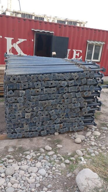 Аренда инструментов: Сдаю в аренду монолитные телескопические стойки — 5