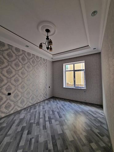 zabrat 1 de heyet evleri satilir: Zabrat 4 otaqlı, 190 kv. m, Kredit var, Orta təmir — 10