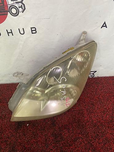 spacio: Передняя левая фара Toyota 2004 г., Б/у, Оригинал, Япония — 1