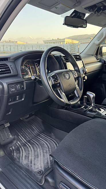 from usa: Toyota 4Runner: 2020 г., 4 л, Автомат, Бензин, Внедорожник — 7