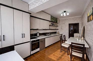 мск: 4 комнаты, 116 м², ул. Чынгыз Айтматова Элитка, 8 этаж — 6