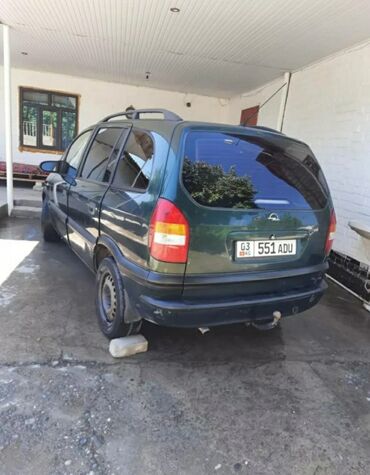 автомобиль опель: Opel Zafira: 2000 г., 1.8 л, Механика, Газ, Минивэн