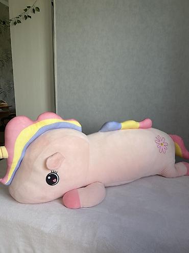 Oyuncaqlar: Böyük ölçülü yumşaq oyuncağ – Unicorn
Yaxşı vəziyyətdədir — 2
