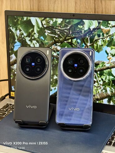 купить телефон в рассрочку без участия банка: Vivo X200 Pro, Б/у, 512 ГБ, цвет - Черный, В рассрочку, 2 SIM
