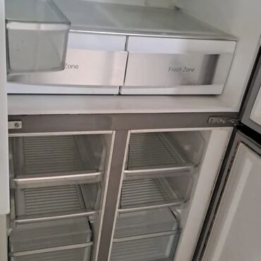 встроенная вытяжка 90: 2 двери Холодильник Продажа