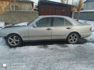 Mercedes-Benz: Mercedes-Benz E-Class: 1995 г., 2.3 л, Автомат, Бензин, Седан