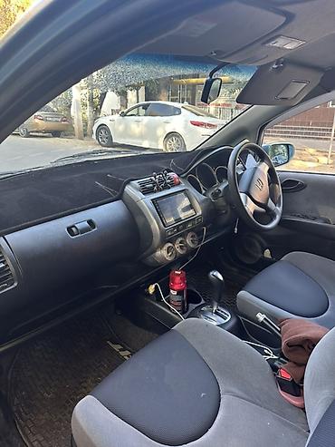 авто запчасти фит: Honda Fit: 2001 г., 1.3 л, Автомат, Бензин, Хэтчбэк — 9