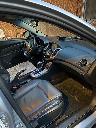 Chevrolet: Chevrolet Cruze: 2010 г., 1.6 л, Автомат, Бензин, Седан — 7