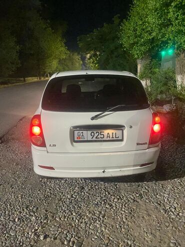 дорогие машины: Toyota Дуэт: 2003 г., 1.3 л, Автомат, Бензин, Универсал