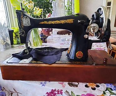 Спорт и хобби: Mexanik tikiş maşını – antik dizaynlı, əl çarxlı model — 2