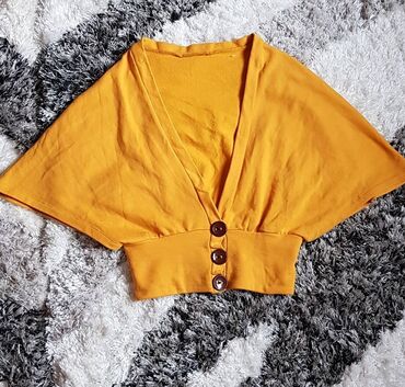 crop top c: M (EU 38), color - Yellow